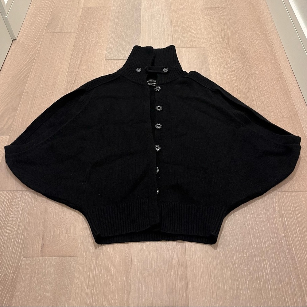 Club Monaco black merino wool/cashmere blend cape